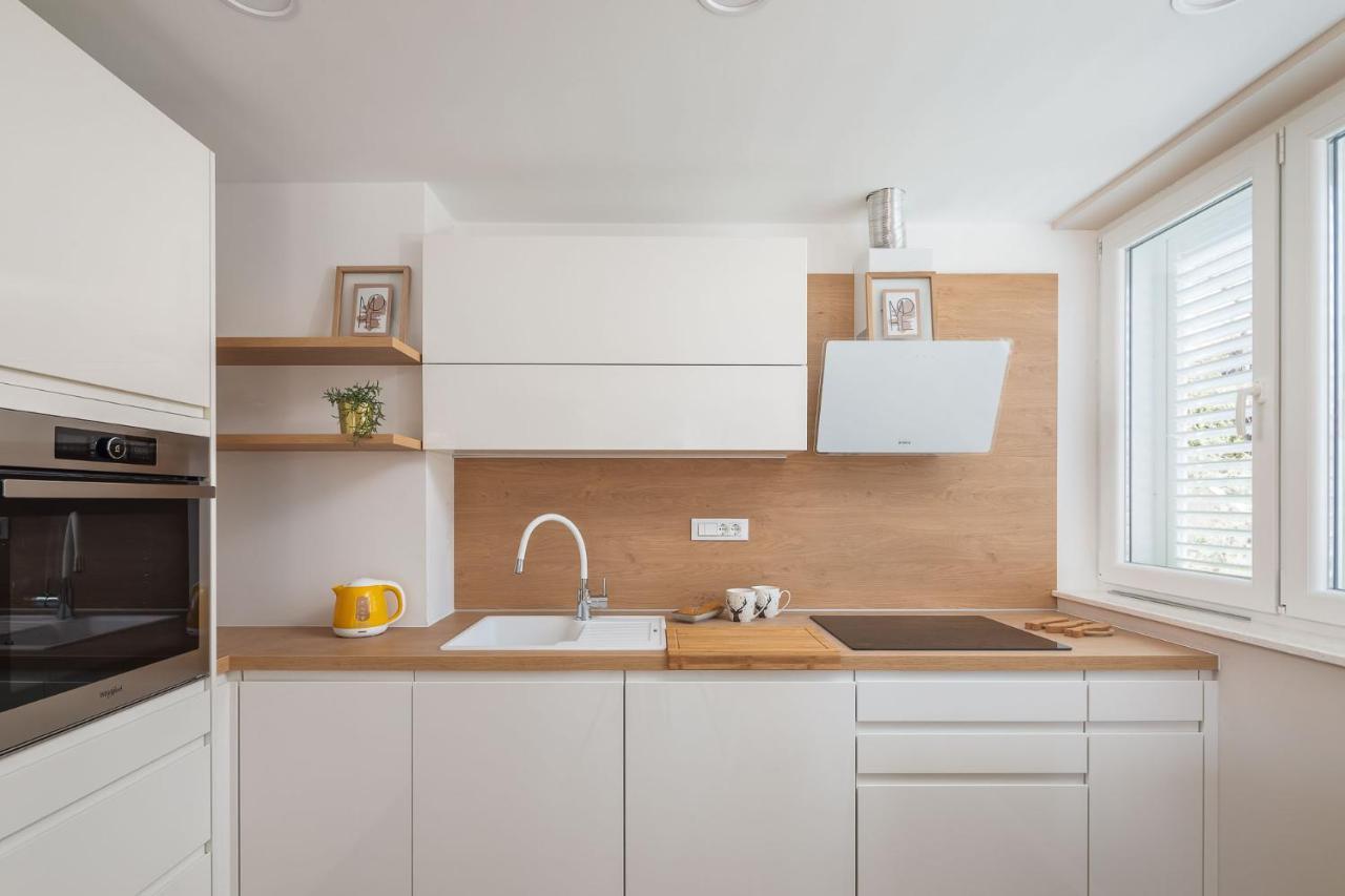 New & Modern Apartment Aa Split Ngoại thất bức ảnh